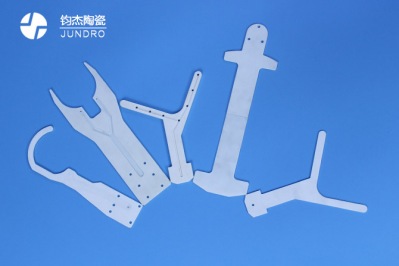 可以生產(chǎn)半導(dǎo)體陶瓷機(jī)械手臂的廠家 可以生產(chǎn)半導(dǎo)體陶瓷機(jī)械手臂的廠家